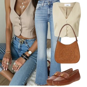 Bootcut/trapezice Outfit sa Svjetloplava/Plava Traperice Muška majica/Trapez Traperice/High Waist Traperice/Vintage Traperice/Muška Kožna Jakna/Traperice s Prorezom levi's ® "Outfit na léto"