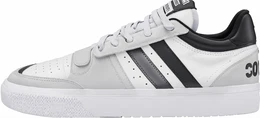 Graue Sneaker