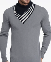 Graue Wollpullover