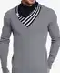 Graue Wollpullover
