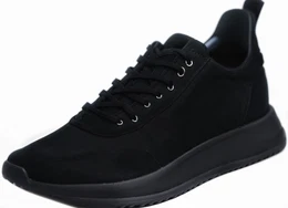 Schwarze Sneaker