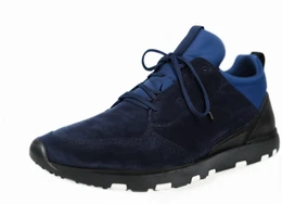 Blaue Sneaker