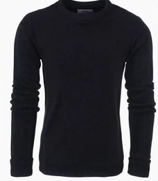 Schwarze Winterpullover