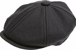 Schwarze Caps