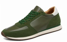Dunkelgrüne Sneaker
