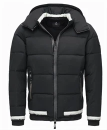 Schwarze Winterjacken