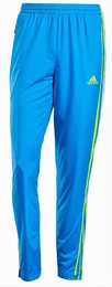 Hellblaue 3/4 Hosen