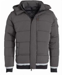 Graue Winterjacken