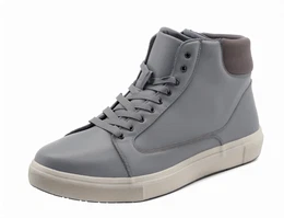 Silberne Sneaker