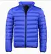 Blaue Winterjacken