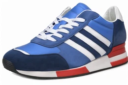 Hellblaue Sneaker