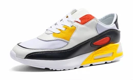 Gelbe Sneaker