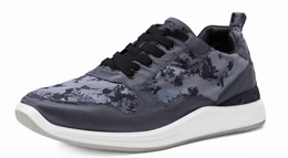 Graue Sneaker