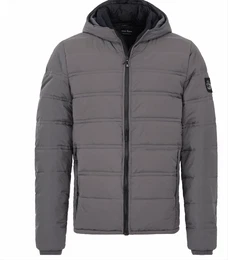 Graue Winterjacken