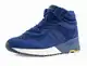 Dunkelblaue Sneaker