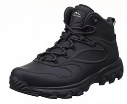Schwarze Springerstiefel