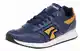 Blaue Sneaker