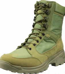 Dunkelgrüne Winterschuhe