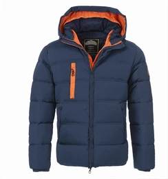 Blaue Winterjacken