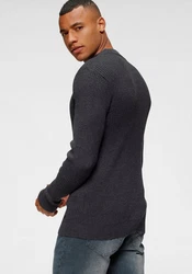 Bruno Banani Stehkragenpullover 