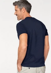 Lacoste V-Shirt Ikonisches Lacoste-Krokodil 