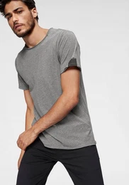 T-Shirt offene Kanten