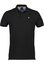 Poloshirt mit dezenter Stickerei auf der Brust