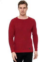 Strickpullover mit modernem Rundhalsausschnitt