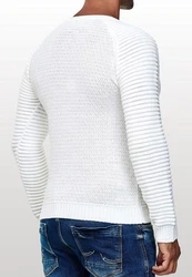 Rusty Neal Strickpullover Grobstrick-Design Weiß/Creme/Schwarz