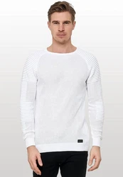 Rusty Neal Strickpullover mit Rundhalsausschnitt Weiß/Creme