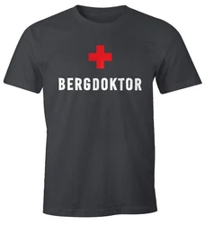 MoonWorks Print-Shirt Herren T-Shirt Bergdoktor Fun-Shirt Apre Ski Party-Shirt Beige/Dunkelgrau/Rot/Dunkelblau/Hellblau/Braun/Grau