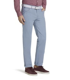 Chinos