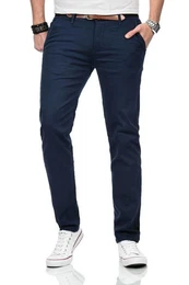 Straight-Jeans mit Stretchanteil und passendem Grtel