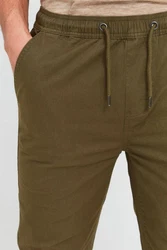 Solid Chinohose SDThereon Chino-Stil Khaki/Dunkelgrün