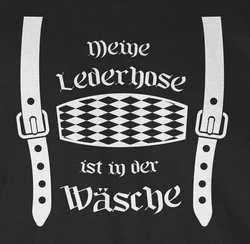 Shirtracer T-Shirt Meine Lederhose ist in der Wäsche Rauten Mode für Oktoberfest Herren Schwarz/Weiß/Beige/Grün/Braun/Dunkelblau/Lila