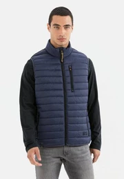 Steppweste aus recyceltem Polyester mit Stehkragen