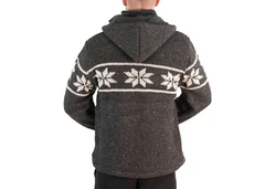 KUNST UND MAGIE Kapuzenstrickjacke Snowboard Nordisch Dunkelgrau/Grau/Lila