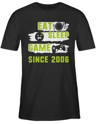Shirtracer T-Shirt Eat Sleep Game Since Achtzehn Geburtstag Dunkelgrün/Grün/Schwarz/Gelb