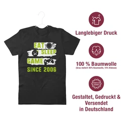 Shirtracer T-Shirt Eat Sleep Game Since Achtzehn Geburtstag Dunkelgrün/Grün/Schwarz/Gelb