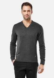 V-Ausschnitt-Pullover tailliert V Neck