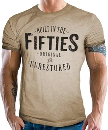 T-Shirt im Vintage Retro Style auf Washed Sand: Built in The Fifties
