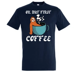 Youth Designz T-Shirt Faultier But First Coffee Herren Shirt Braun/Beige/Dunkelblau
