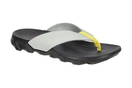 80180401379 Pantolette