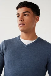 Next V-Ausschnitt Pullover 