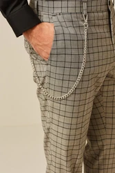 Next Slim Tapered Hose mit Karomuster und Kettendetail 1-tlg/1-St