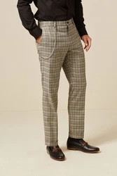 Next Slim Tapered Hose mit Karomuster und Kettendetail 1-tlg/1-St