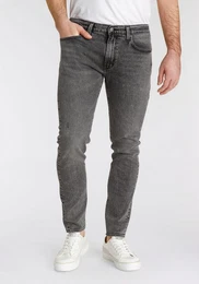 Levi's Tapered-fit-Jeans 512 Slim Taper Fit mit Markenlabel