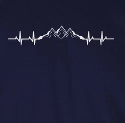 Shirtracer Rundhalsshirt Berge Herzschlag Geschenk Bergliebhaber Bergliebe Apres Ski Party Dunkelblau