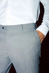 Next Strukturierter Anzug im Tailored Fit Hose Hellgrau/Grau/Dunkelgrau/Khaki/Braun
