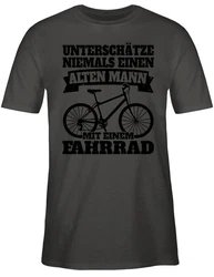 Shirtracer T-Shirt Unterschätze niemals einen alten Mann mit einem Fahrrad schwarz